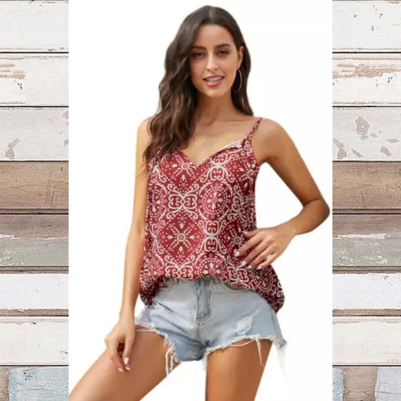 ‼️CLEARANCE PRICE FIRM‼️Red Spaghetti Strap Boho Printed Camisole - Picture 3 of 6